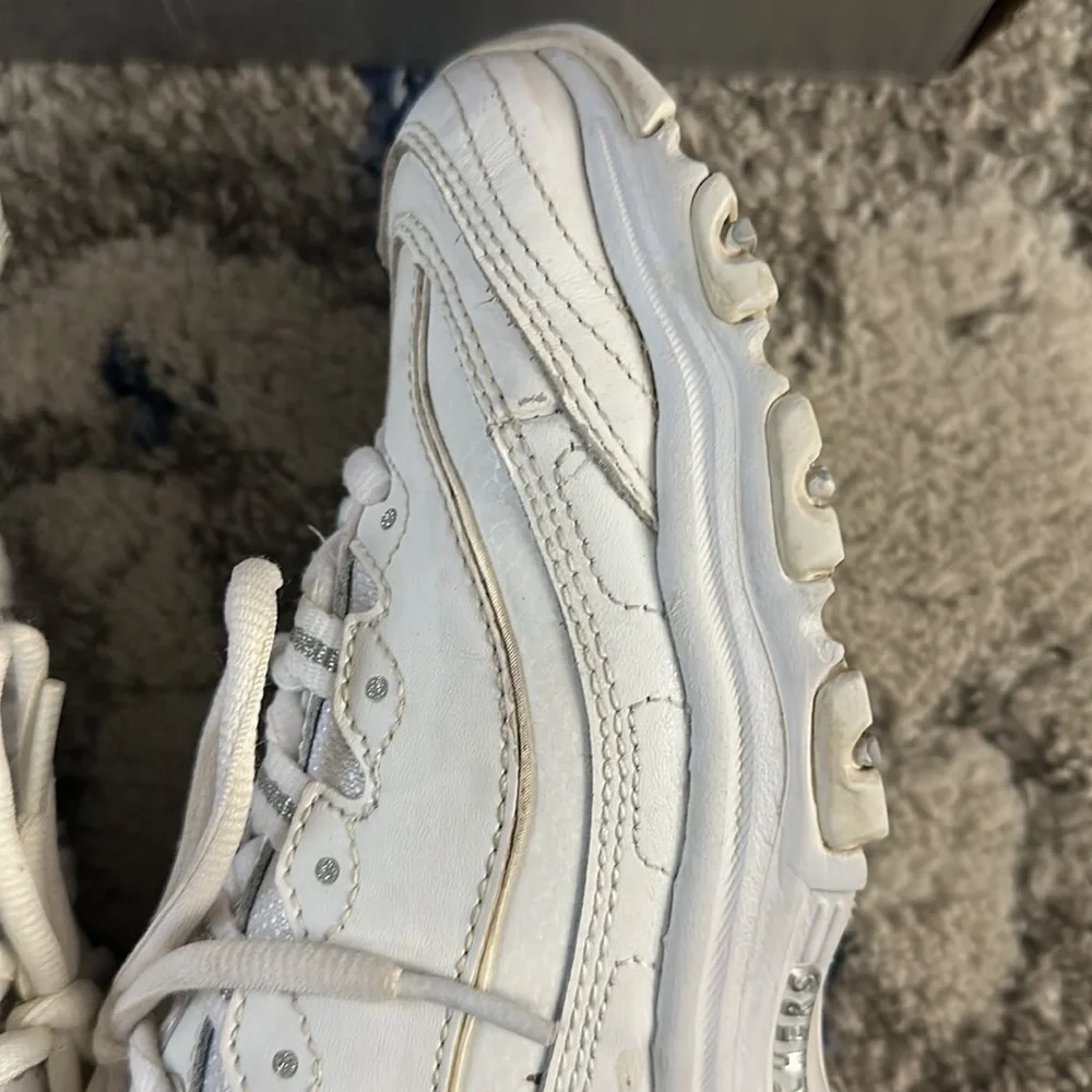 Skechers D’Lites Women’s 9.5